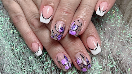 Awesome Nails - Nail Salon in Winnipeg, Manitoba