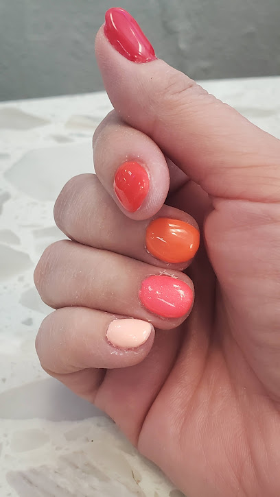 Lucky Nails - Nail Salon in Winnipeg, Manitoba