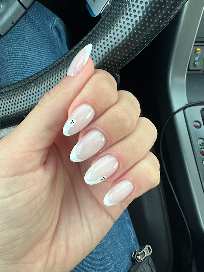 Adore House Of Beauty - Nail Salon in Airdrie, Alberta