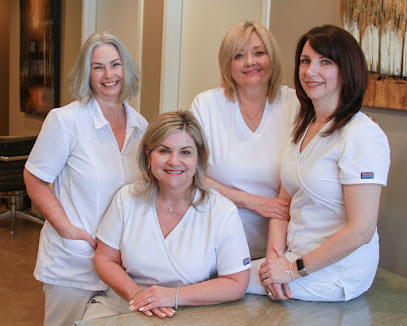 A Perfect Pinky - Nail Salon in Aurora, Ontario