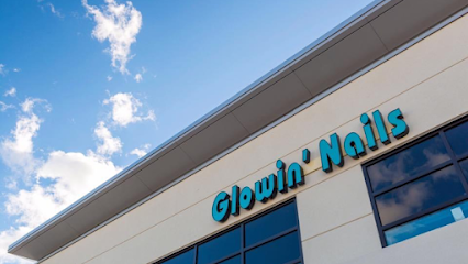 Glowin' Nails & Spa - Nail Salon in Aurora, Ontario