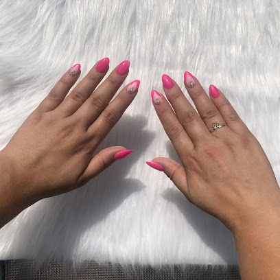 Bella Vita Orillia - Nail Salon in Orillia, Ontario