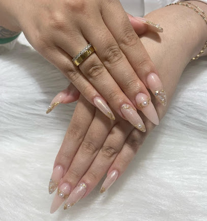 Bello'S Nail - Nail Salon in Coquitlam, British Columbia