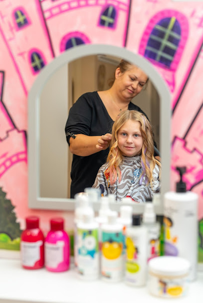 Bluebird Beauty Studio - Nail Salon in Fredericton, New Brunswick