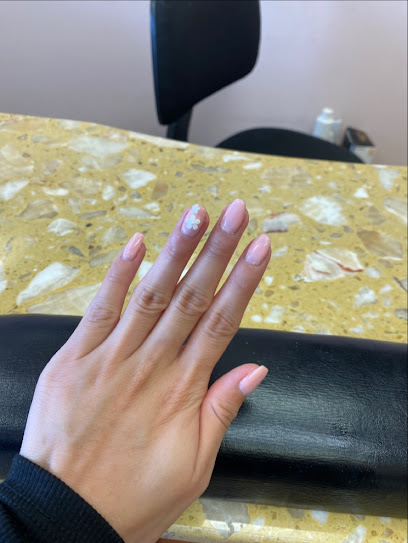 Crystal Nails Salon - Nail Salon in Newmarket, Ontario