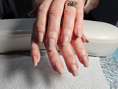 Dazzle Nails By Av - Nail Salon in Orangeville, Ontario