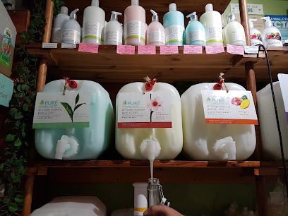 Eco-Boutique Un Monde À Vie - Nail Salon in Mascouche, Quebec