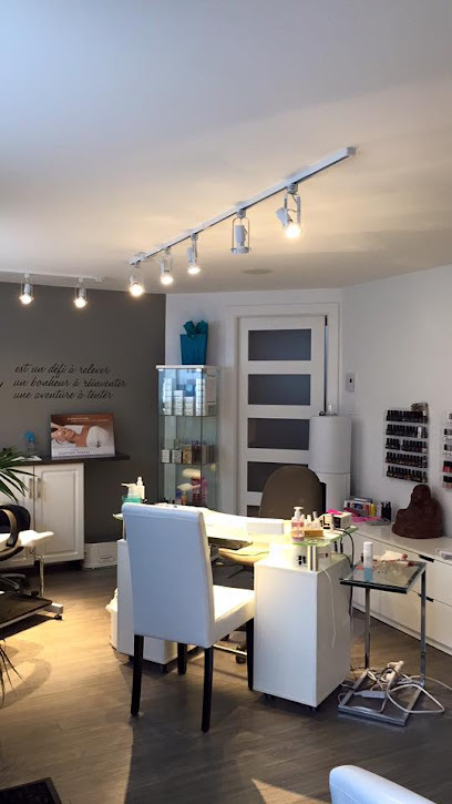 Esthétique Méli - Nail Salon in Victoriaville, Quebec