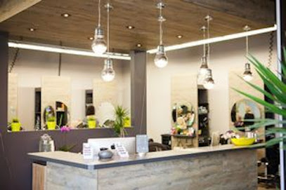 Evolution Salon - Nail Salon in Leduc, Alberta