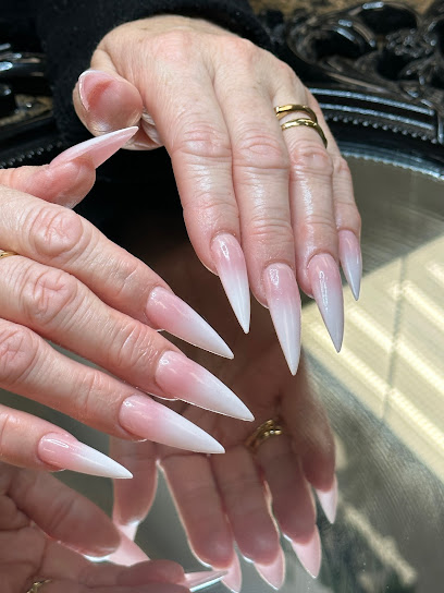 Fancy Nails Pickering - Nail Salon in Pickering, Ontario