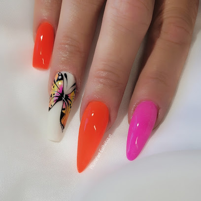 Plume Art Esthétique - Nail Salon in Granby, Quebec