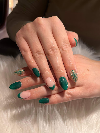Lou Nails House - Nail Salon in Halifax, Nova Scotia