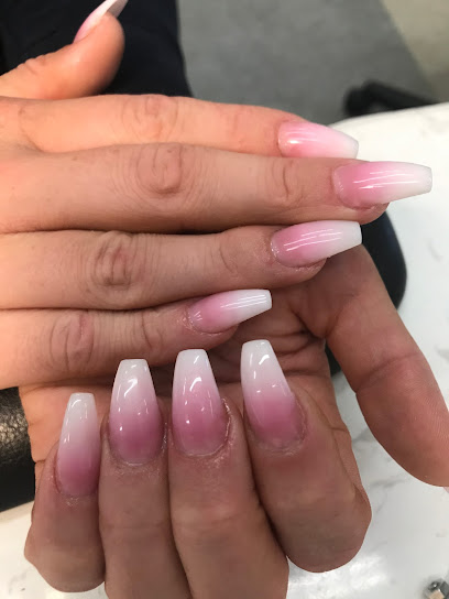Highlite Nail Salon - Nail Salon in Ajax, Ontario