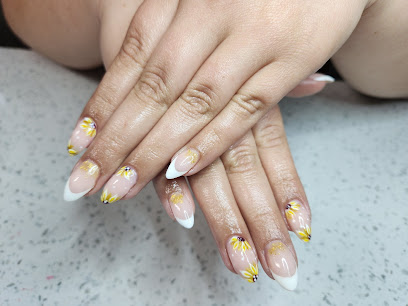 Hillcrest Nails & Lashes - Nail Salon in Moose Jaw, Saskatchewan