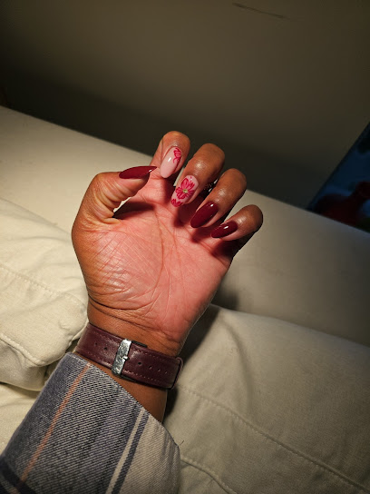 Kabinet Nails - Nail Salon in New Westminster, British Columbia