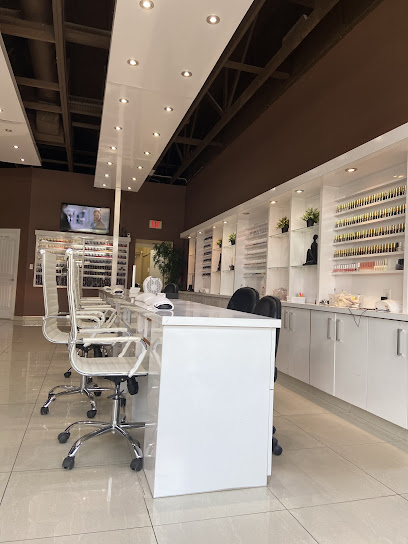 Lavis Manicure - Nail Salon in Spruce Grove, Alberta