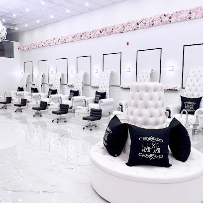 Luxe Nail Bar - Nail Salon in Waterloo, Ontario
