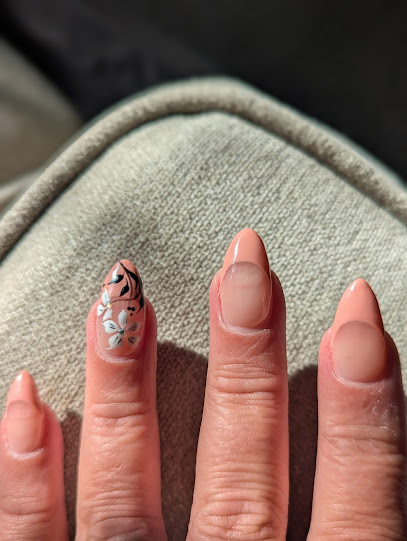 Lv Nails & Spa - Nail Salon in Welland, Ontario