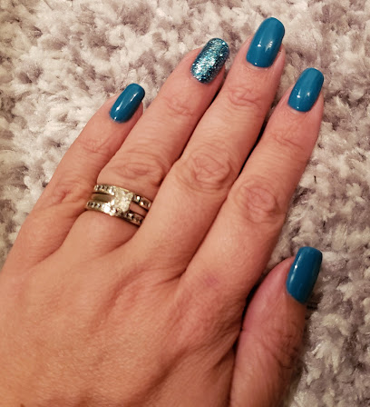 Mei Nails - Nail Salon in Hamilton, Ontario