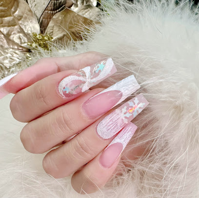 Blush Beauté Bar Oakville - Nail Salon in Oakville, Ontario