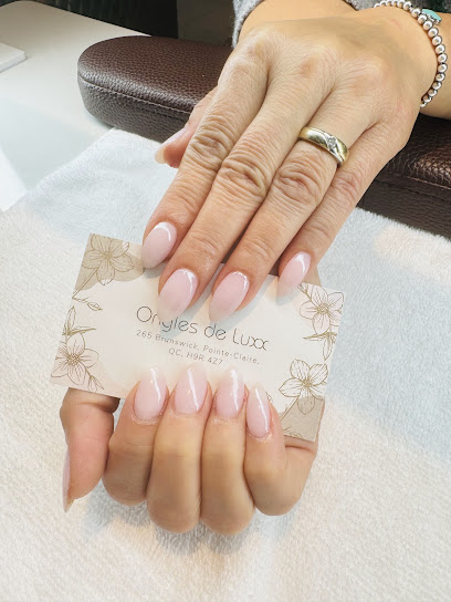 Ongles De Luxx (Nails Dipping) - Nail Salon in Pointe-Claire, Quebec