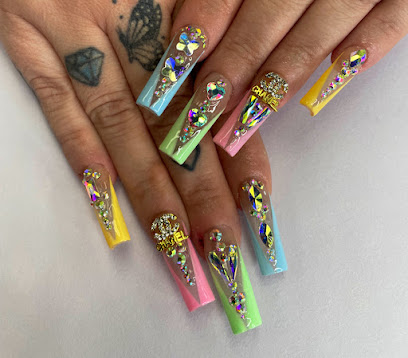 Bonluxe Nails - Nail Salon in Oshawa, Ontario