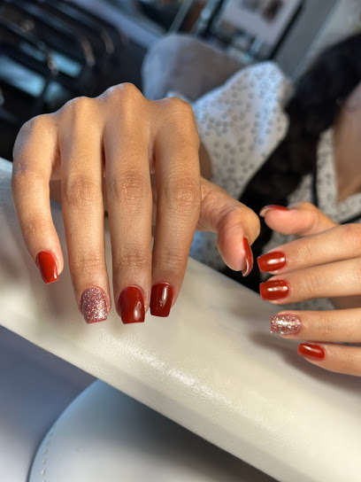 Oz Hair & Skin - Nail Salon in Waterloo, Ontario