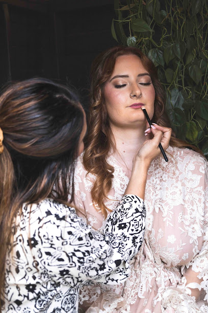 Peaches & Creme Studio - Nail Salon in Penticton, British Columbia