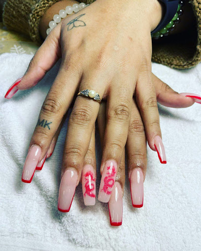 Lexi Nails & Spa - Nail Salon in Richmond, British Columbia