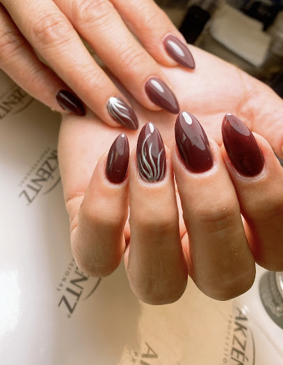 Rousha Nail Art - Nail Salon in Coquitlam, British Columbia