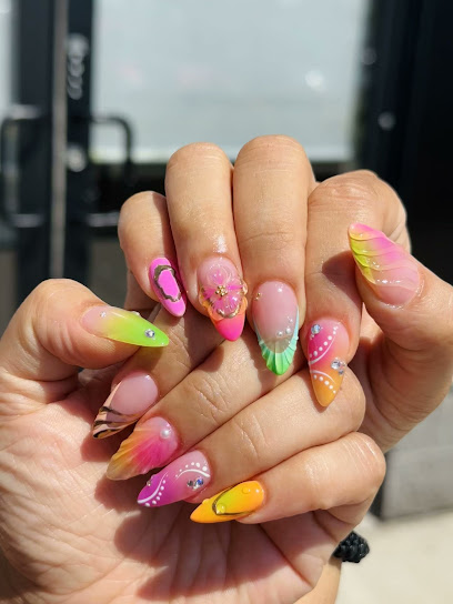 Ryna'S Nails Ajax - Nail Salon in Ajax, Ontario