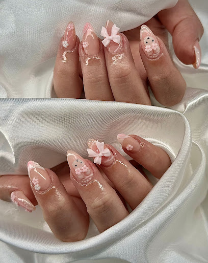 Ryna'S Nails Hamilton East - Nail Salon in Hamilton, Ontario