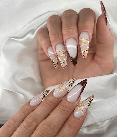 Ryna'S Nails Milton - Nail Salon in Milton, Ontario