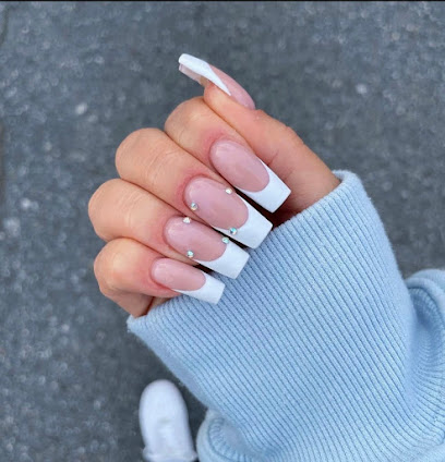 Salon Paris Nails And Spa - Nail Salon in Port Moody, British Columbia