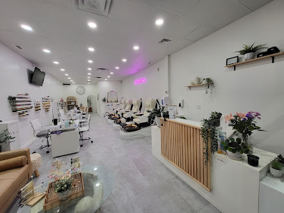 Shades Beauty Lounge - Nail Salon in Coquitlam, British Columbia