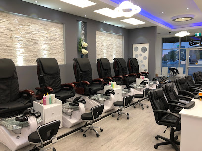 Luxury Nails & Spa - Nail Salon in St. Catharines, Ontario