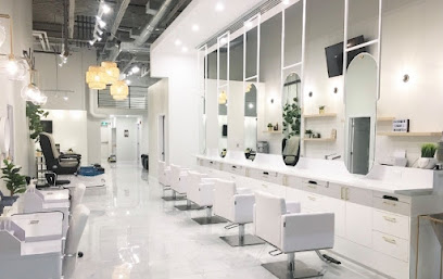 Tonïk Bar Beauté - Nail Salon in Sainte-Julie, Quebec