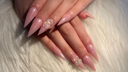 Vinpearl Nails & Spa - Nail Salon in Burnaby, British Columbia