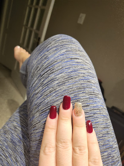 Vivi Nails & Spa - Nail Salon in Milton, Ontario