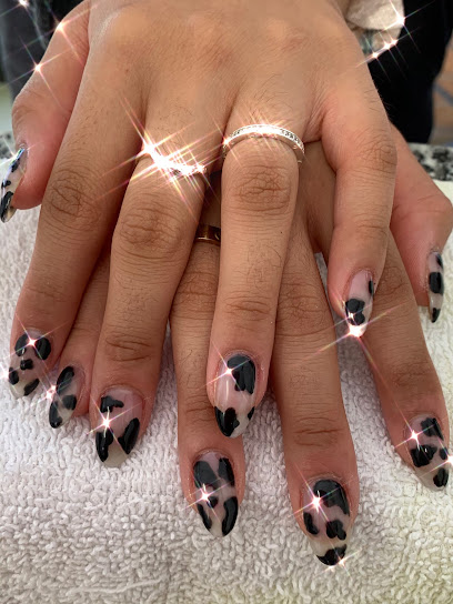 Whitby Pro Nails And Spa - Nail Salon in Whitby, Ontario